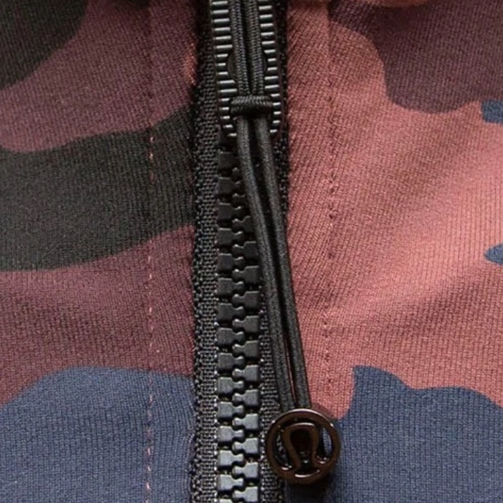 Lululemon Define Camo Camouflage Jacket Smoky Red Night Sea Size:4 - Picture 6 of 6